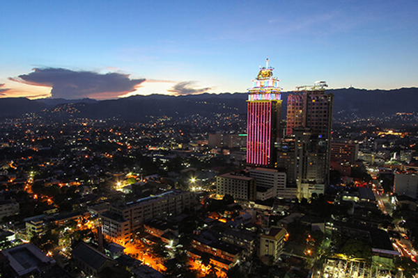 Crown Regency Hotel & Towers